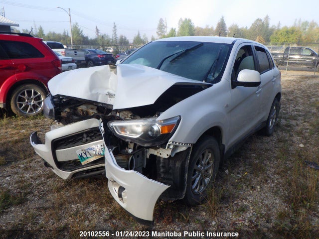4A4AH3AU3FE603979 Mitsubishi RVR SE