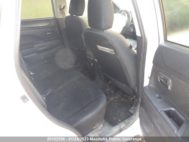 4A4AH3AU3FE603979 Mitsubishi RVR SE