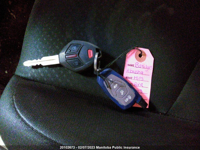 4A4AJ3AU9DE604927 Mitsubishi RVR SE