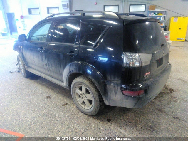 JA4AT2AWXCU600624 Mitsubishi Outlander Es
