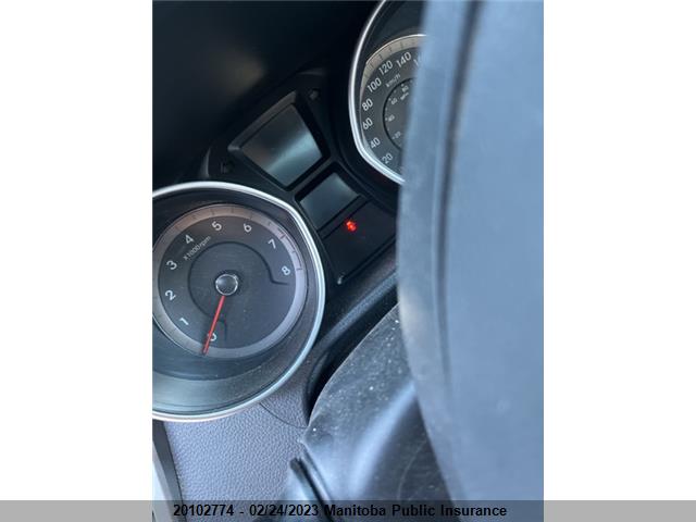 Hyundai Elantra Gt Gl 2013 KMHD35LE4DU114820 Image 7