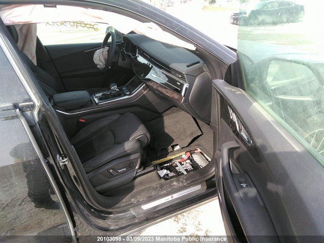 WA1FVBF15ND020102 Audi Q8 Progressiv 55 3.0 Tfsi