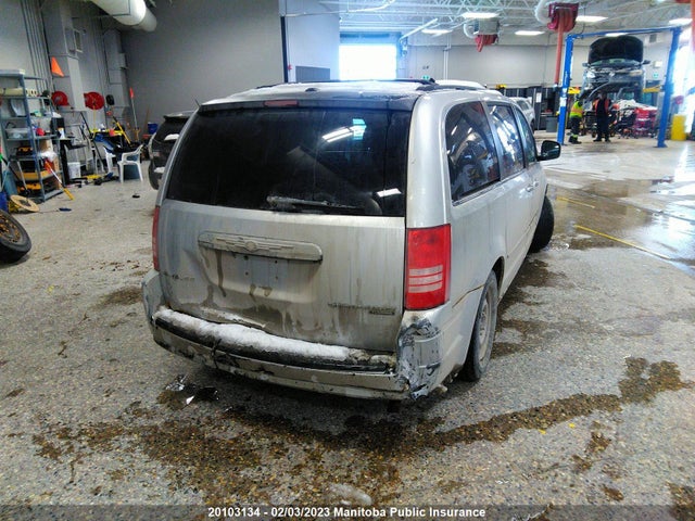 2A4RR5D14AR228162 Chrysler Town & Country Touring