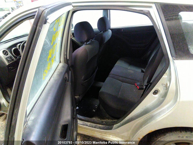 Toyota Matrix Xr 2004 2T1KR32E74C787016 Image 9