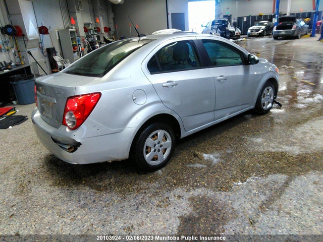 Chevrolet SONIC LS 2012 1G1JB5EH0C4188504 Image 5