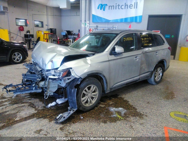 JA4AZ2A37LZ611247 Mitsubishi Outlander Es