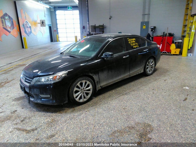 Honda Accord Touring 2014 1HGCR2F97EA805792 Image 2