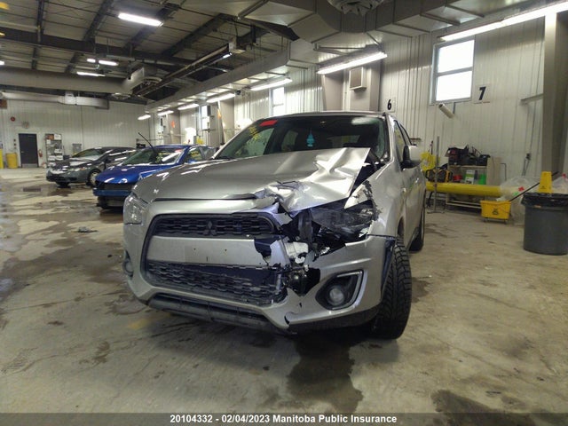 4A4AJ3AUXDE605052 Mitsubishi RVR SE