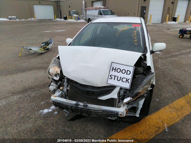 Honda FIT LX 2010 JHMGE8G50AC804278 Image 11