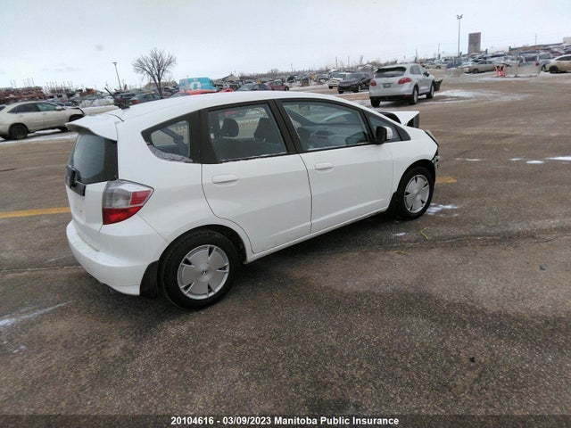 Honda FIT LX 2010 JHMGE8G50AC804278 Image 5