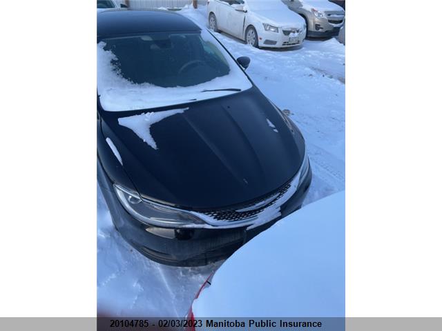 1C3CCCFB4FN728208 Chrysler 200 LX