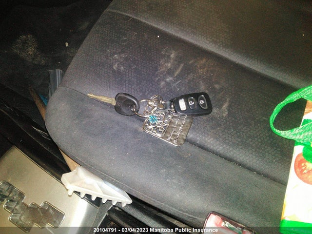 Hyundai ELANTRA GL 2010 KMHDU4BD1AU931738 Image 3