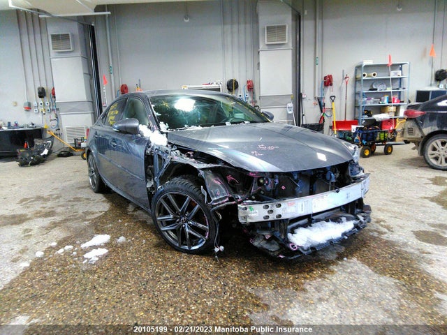 JTHC81D24J5031469 Lexus IS 300