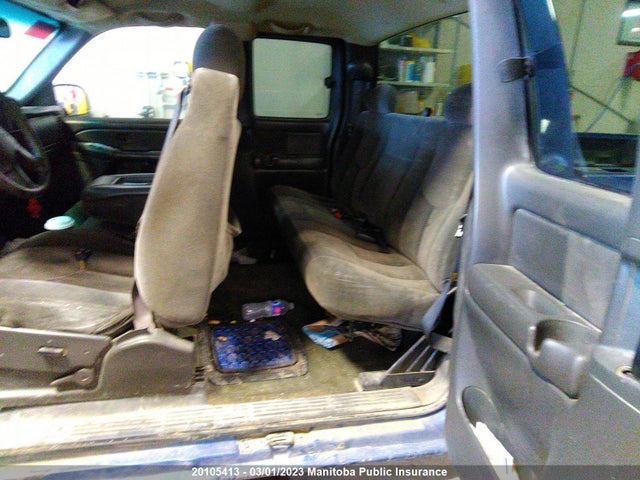Chevrolet Silverado 1500 Ext Cab 2004 2GCEK19T941228222 Image 9