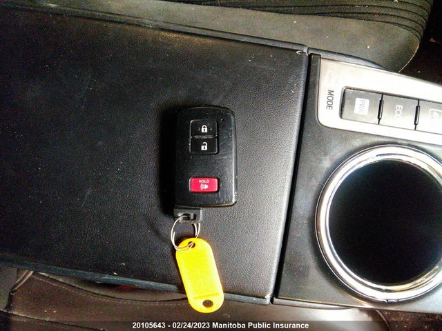 Toyota PRIUS V 2017 JTDZN3EU5HJ064921 Image 3