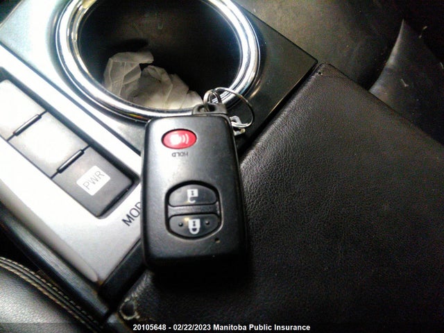 Toyota PRIUS V 2016 JTDZN3EU0GJ042307 Image 3