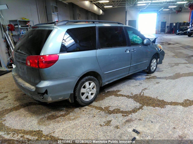 Toyota Sienna Le V6  2004 5TDZA23C14S171171 Image 5
