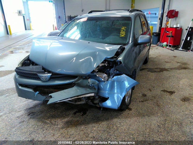 Toyota Sienna Le V6  2004 5TDZA23C14S171171 Image 7