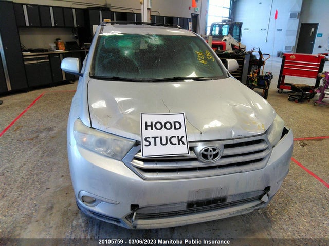 Toyota Highlander V6  2012 5TDBK3EH8CS118642 Image 11