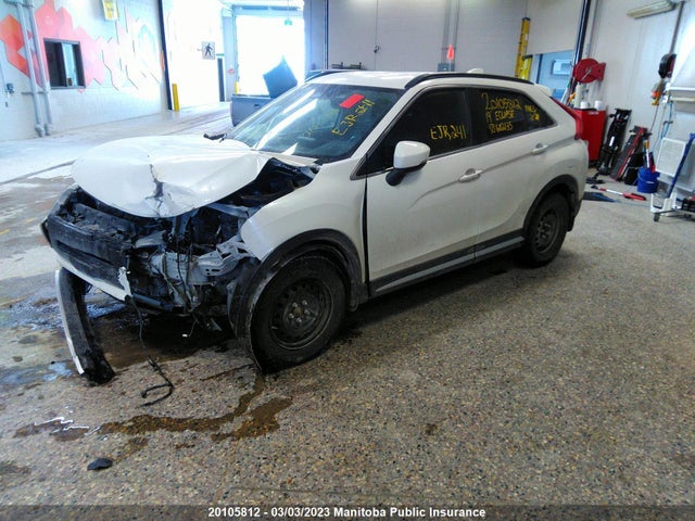 JA4AT4AA3KZ602135 Mitsubishi Eclipse Cross Se