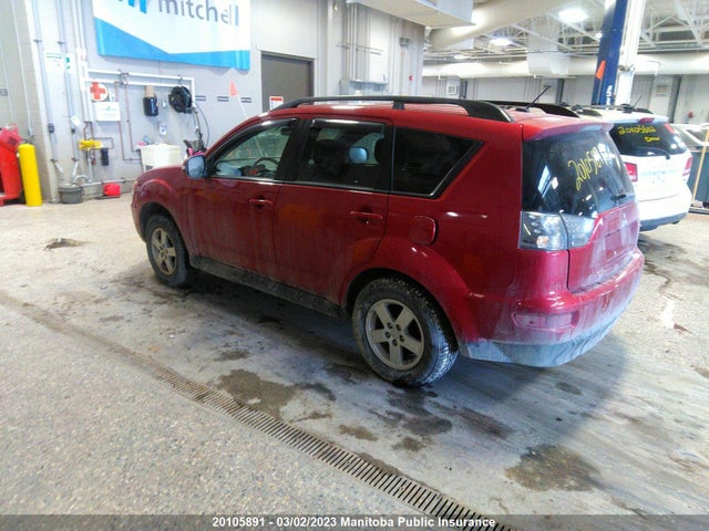 JA4JT3AX7AZ602958 Mitsubishi Outlander Ls