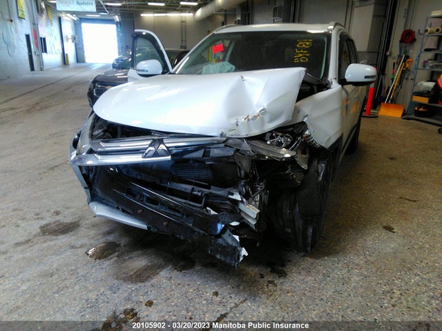 JA4JZ4AX4GZ610741 Mitsubishi OUTLANDER GT