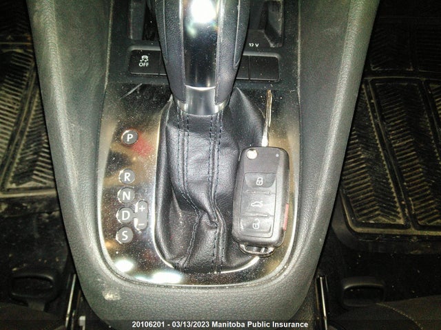 Volkswagen Golf 2.5 2012 WVWDA7AJ7CW143849 Image 3