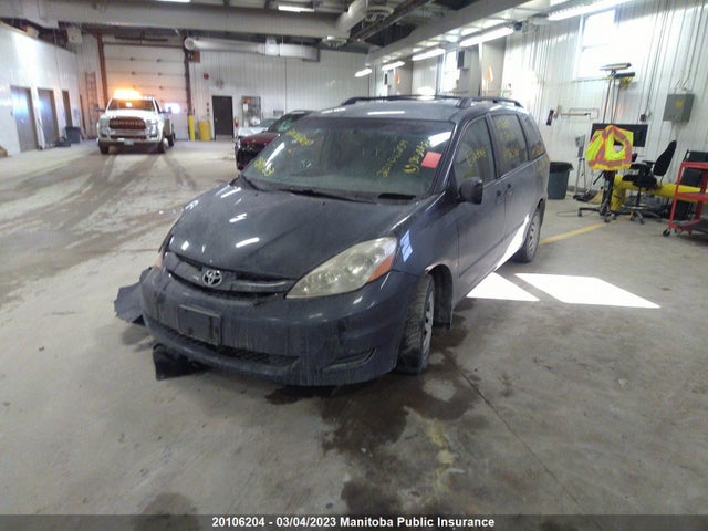 Toyota Sienna Le V6  2007 5TDZK29C47S063068 Image 2