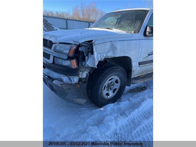 Chevrolet Silverado 1500 Ext Cab 2004 2GCEK19VX41155928 Image 6