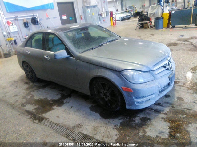 Mercedes Benz C350 4matic  2013 WDDGF8JB5DA855181 zdjęcie główne