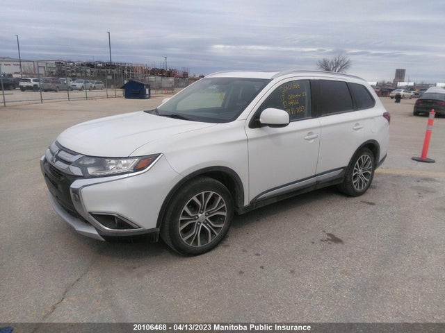 JA4AZ2A32HZ606366 Mitsubishi Outlander Es