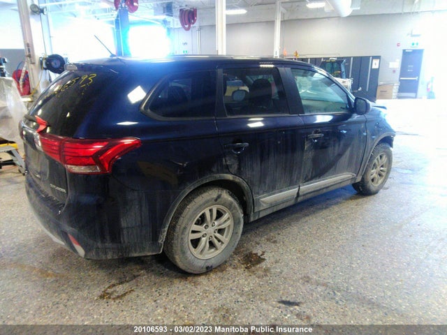 JA4AD2A37GZ601208 Mitsubishi Outlander Es