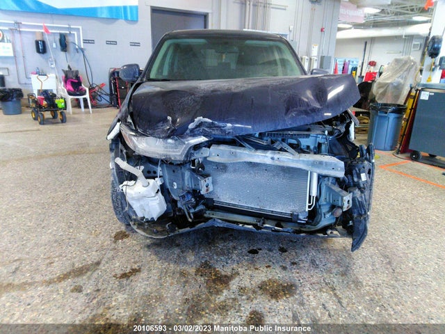 JA4AD2A37GZ601208 Mitsubishi Outlander Es