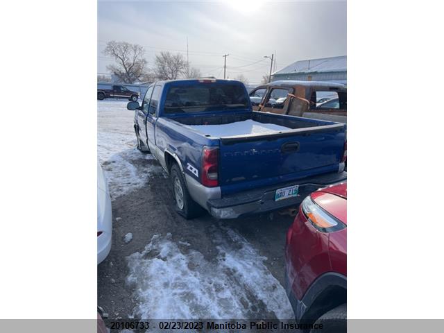Chevrolet Silverado 1500 Ext Cab 2004 1GCEK19T94Z257680 Image 3