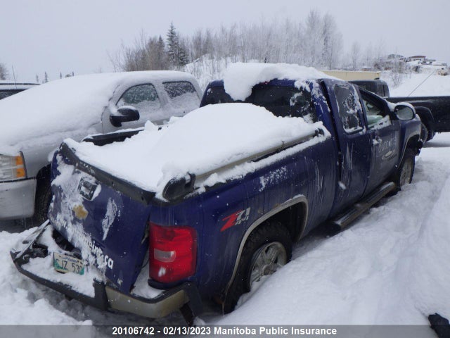 Chevrolet Silverado 1500 Lt Ext Cab 2011 1GCRKSE31BZ211867 Image 4