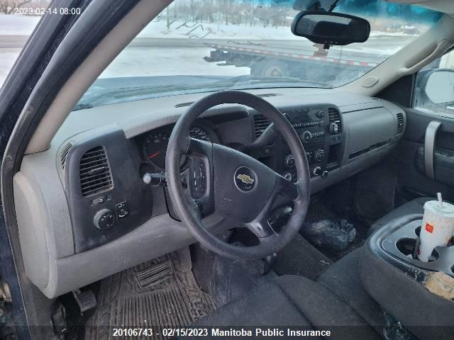 Chevrolet Silverado 1500 Ls Ext Cab 2011 1GCRKREAXBZ251498 Image 5