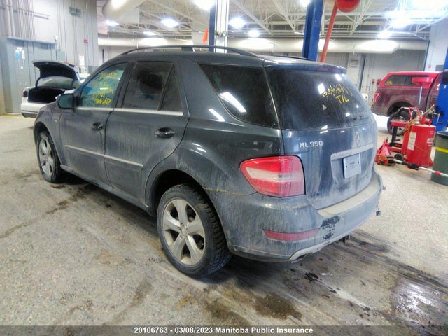 Mercedes Benz Ml350 Bluetec  2010 4JGBB2FB0AA614982 Image 3