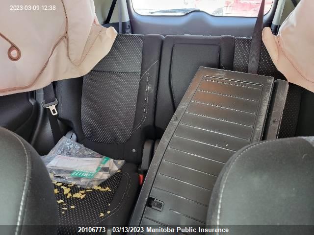 JA4AZ2A34LZ611237 Mitsubishi Outlander Es