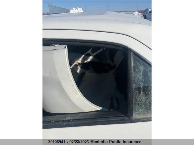 Toyota Yaris 2010 JTDBT4K31A1386924 Image 8