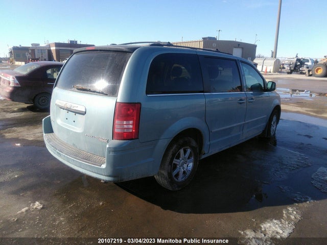 2A8HR54X29R685370 Chrysler Town & Country Touring