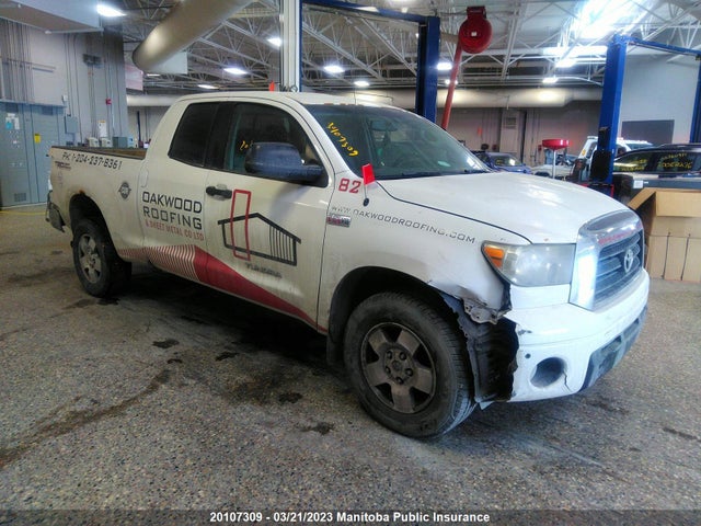 Toyota Tundra Sr5 Double Cab V8  2009 5TFBV54129X085244 zdjęcie główne