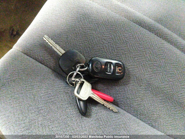 Toyota CAMRY CE 2001 JT2BG22K110594591 Image 3