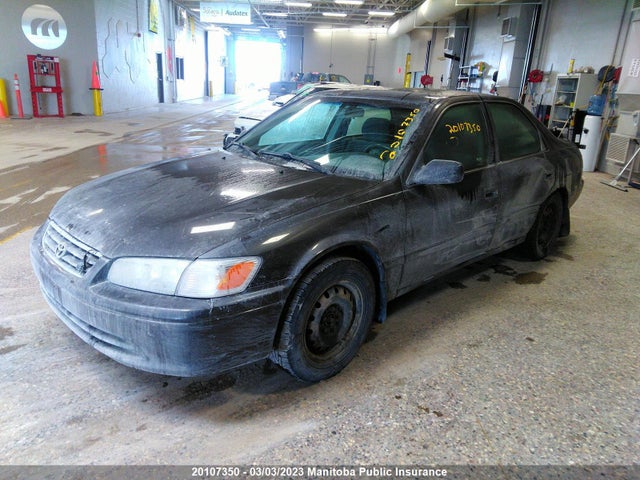 Toyota CAMRY CE 2001 JT2BG22K110594591 Image 2