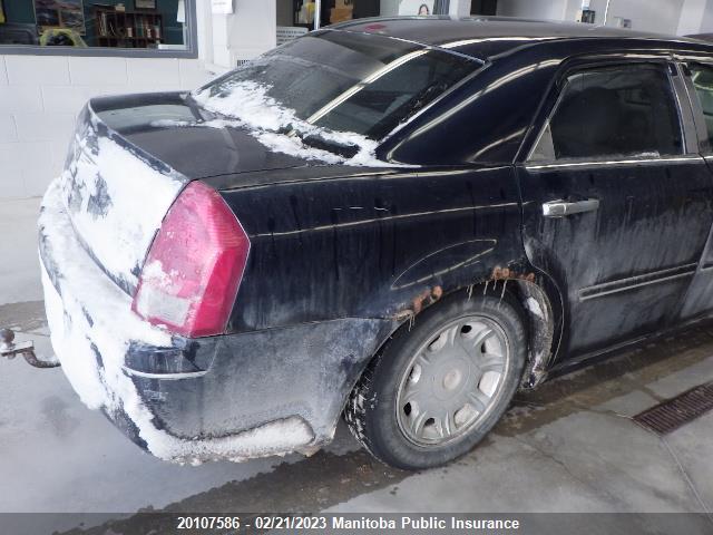 2C3AA53G85H560718 Chrysler 300