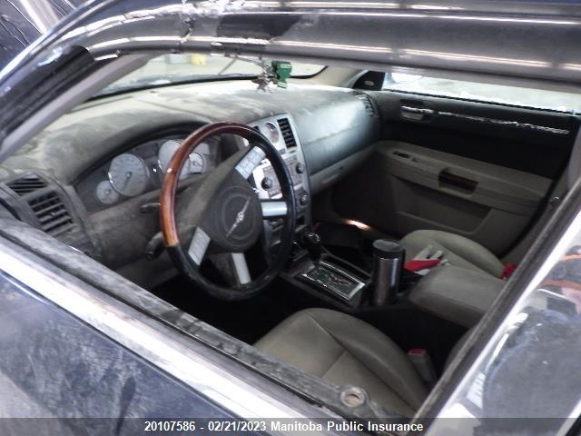 2C3AA53G85H560718 Chrysler 300