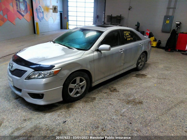 Toyota CAMRY SE 2011 4T1BF3EK2BU124085 Image 2