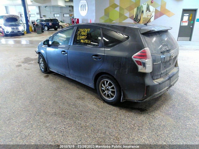 Toyota PRIUS V 2017 JTDZN3EU0HJ064437 Image 4