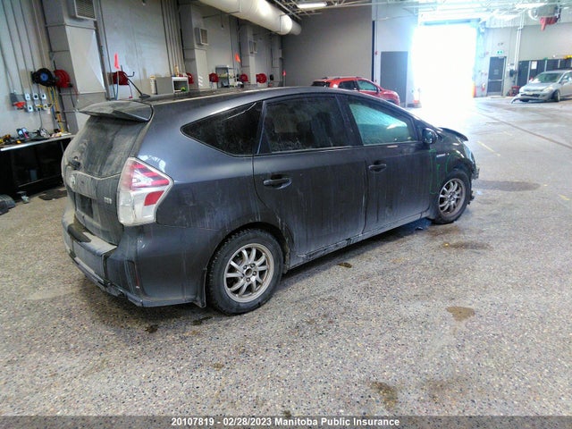 Toyota PRIUS V 2017 JTDZN3EU0HJ064437 Image 5