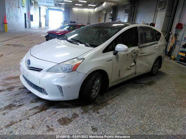 Toyota PRIUS V 2012 JTDZN3EU9C3083520 Image 2