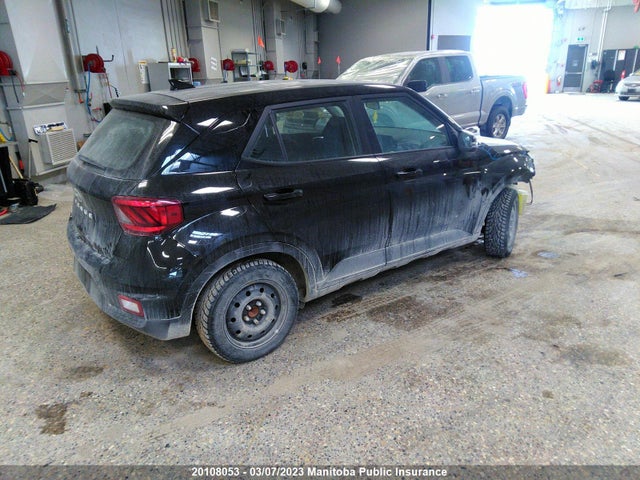 Hyundai Venue Essential 2021 KMHRB8A37MU075247 Image 5
